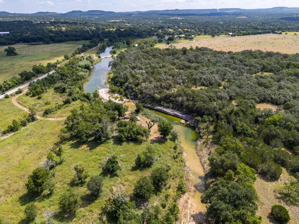 5385 Ranch Road 165 Blanco, TX 78606