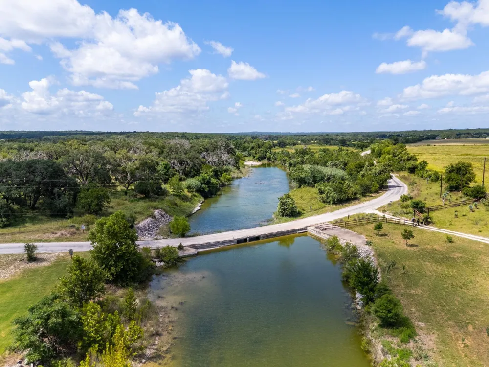 5385 Ranch Road 165 Blanco, TX 78606