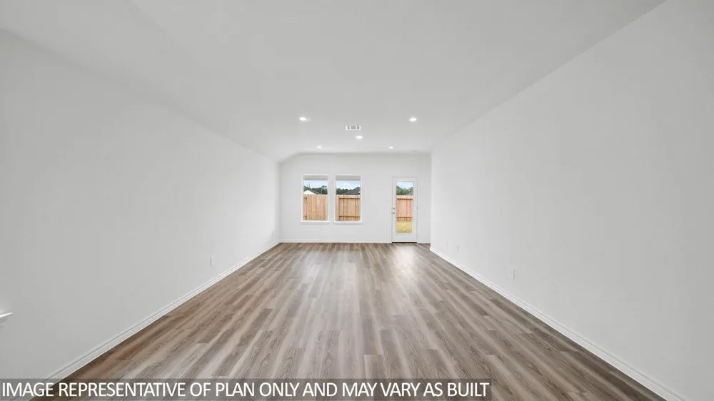 5675 Drake Drive Orange, TX 77632