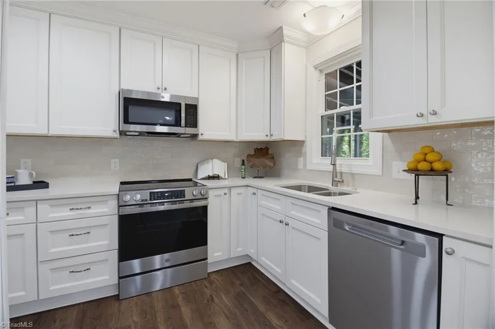 505 Salisbury Street Kernersville, NC 27284