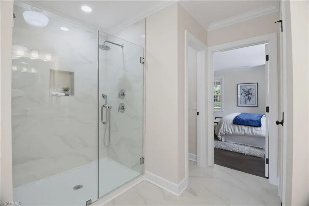 505 Salisbury Street Kernersville, NC 27284