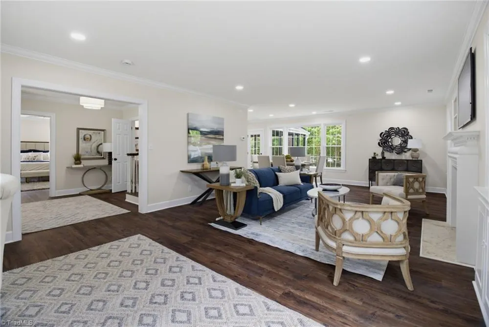 505 Salisbury Street Kernersville, NC 27284