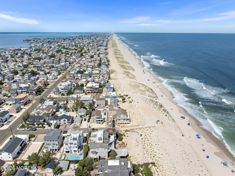 228 E 15th Street Long Beach, NJ 08008