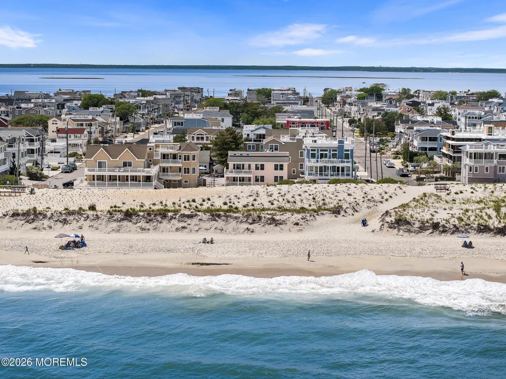 228 E 15th Street Long Beach, NJ 08008