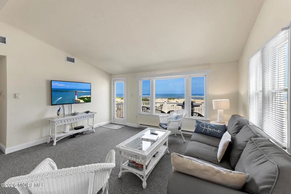 228 E 15th Street Long Beach, NJ 08008