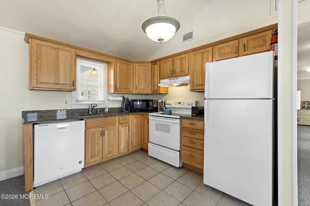 228 E 15th Street Long Beach, NJ 08008
