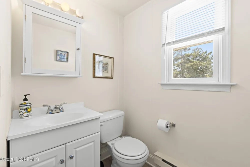 228 E 15th Street Long Beach, NJ 08008