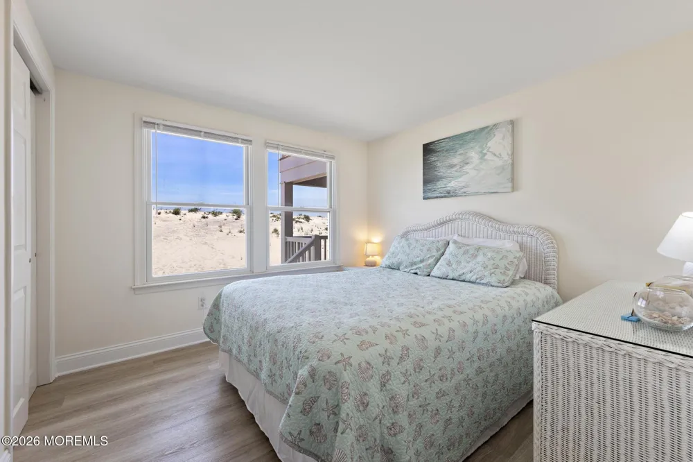 228 E 15th Street Long Beach, NJ 08008