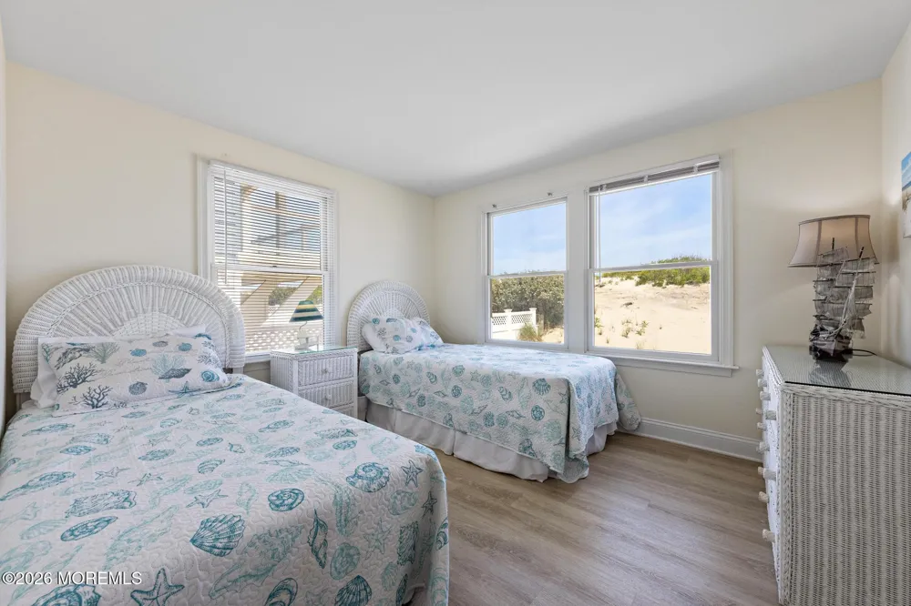 228 E 15th Street Long Beach, NJ 08008