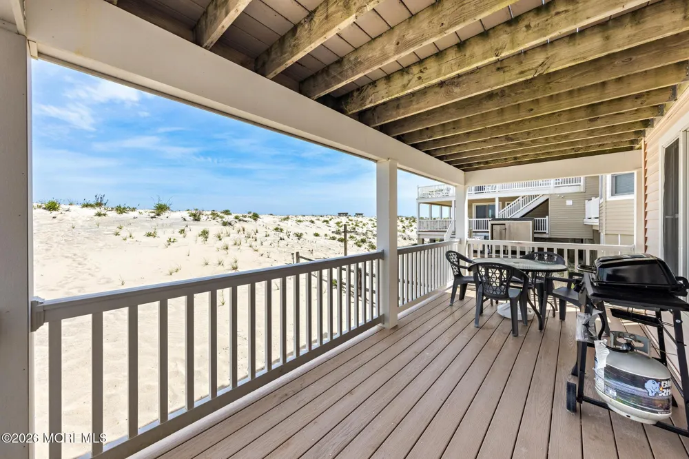 228 E 15th Street Long Beach, NJ 08008