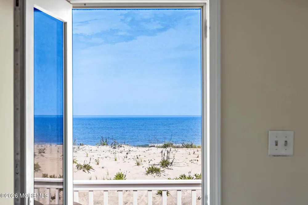 228 E 15th Street Long Beach, NJ 08008