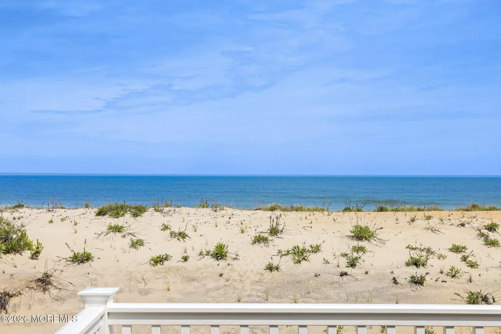 228 E 15th Street Long Beach, NJ 08008