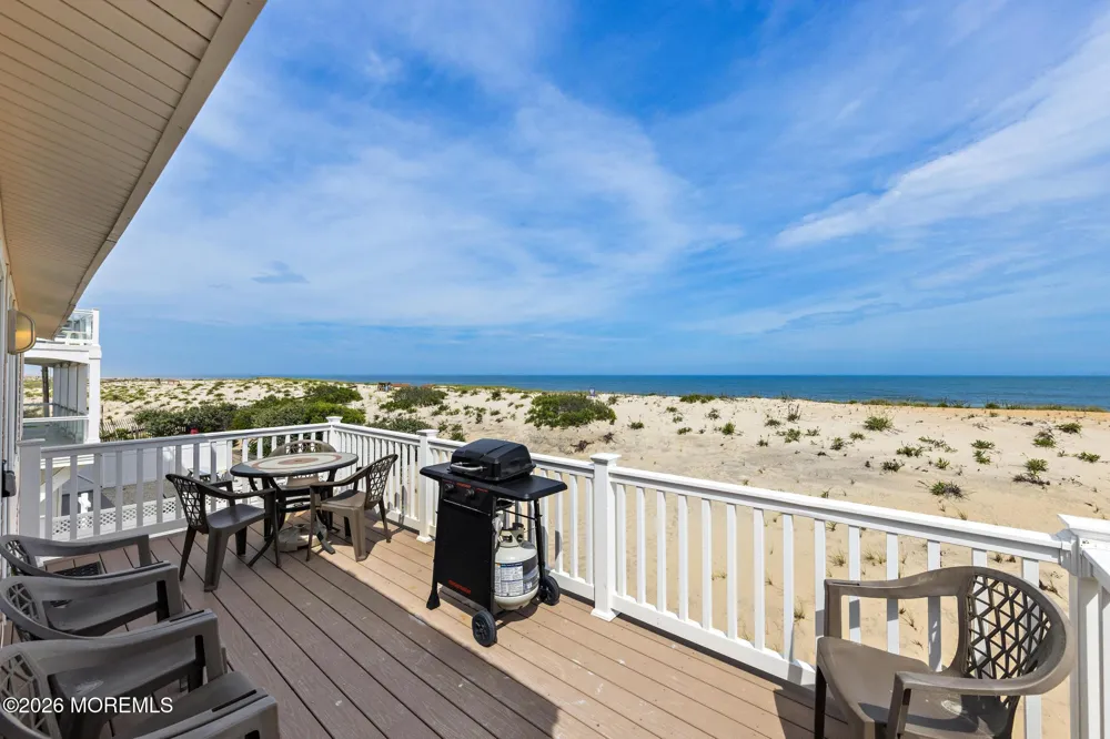 228 E 15th Street Long Beach, NJ 08008