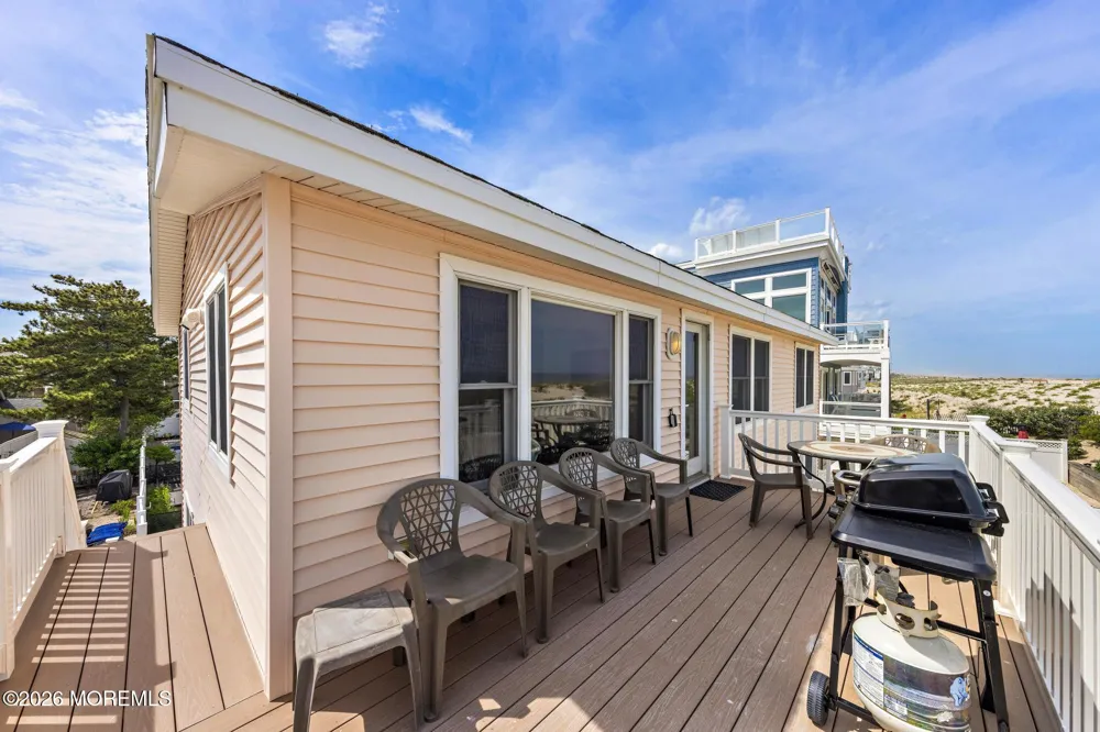 228 E 15th Street Long Beach, NJ 08008