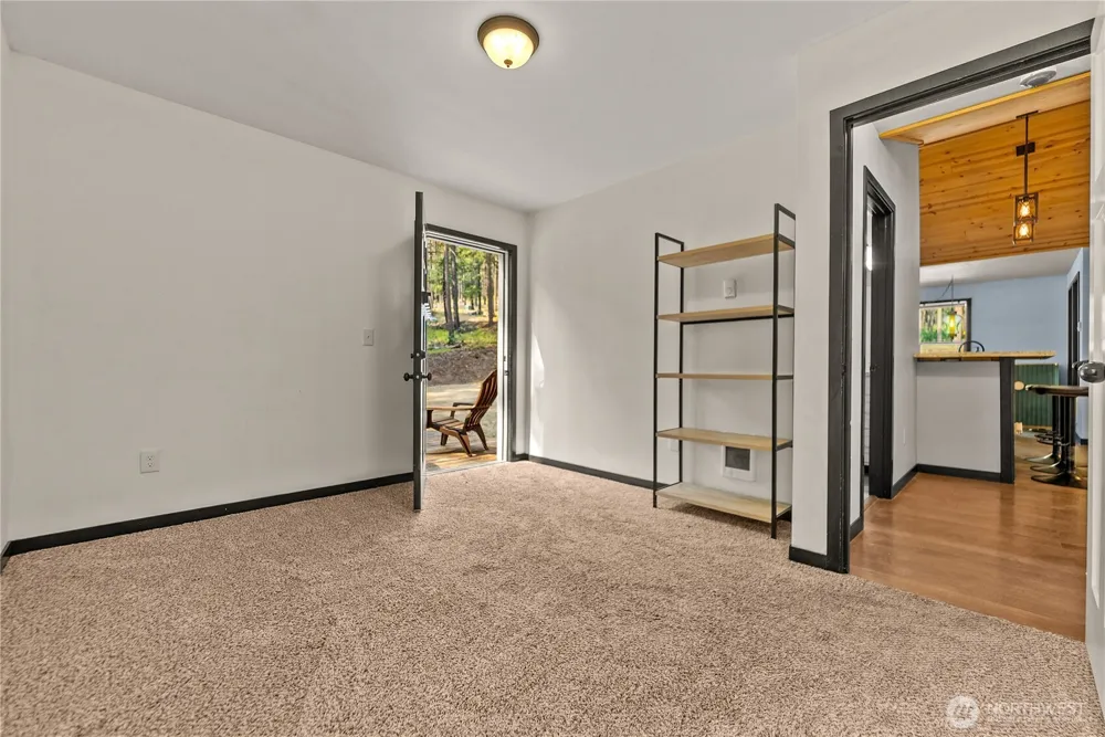 21 Liberty Lane Mazama, WA 98833