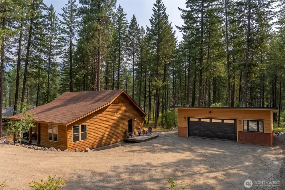 21 Liberty Lane Mazama, WA 98833