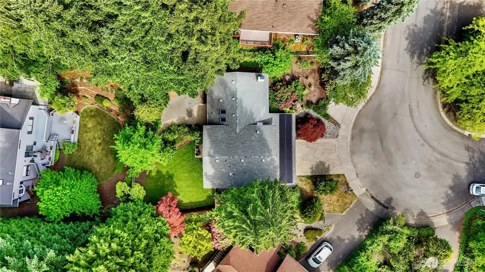 13800 SE 21st Street Bellevue, WA 98005