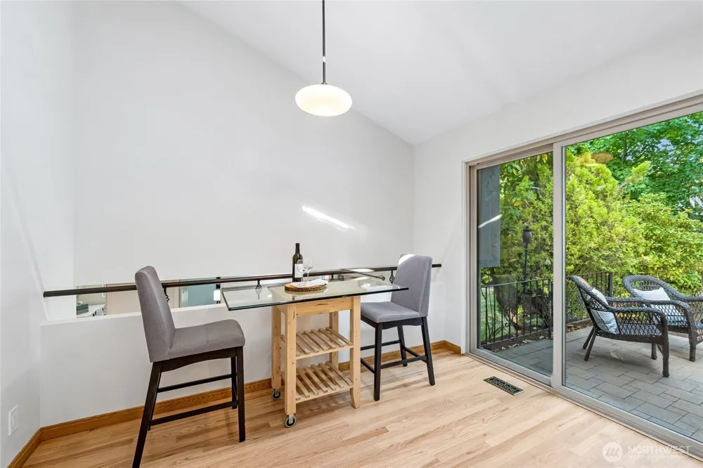 13800 SE 21st Street Bellevue, WA 98005