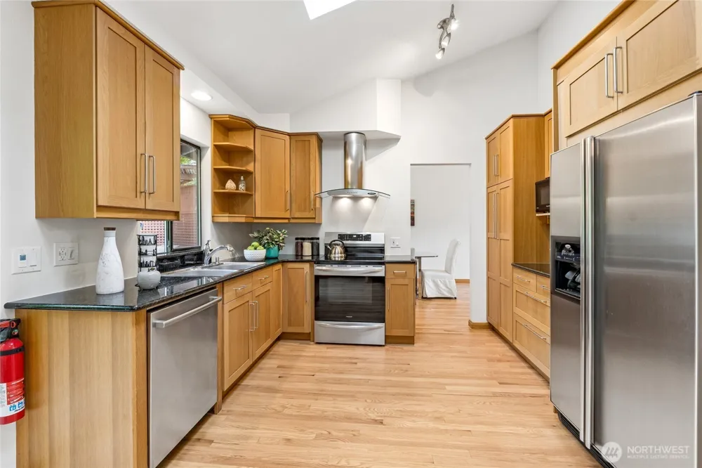 13800 SE 21st Street Bellevue, WA 98005