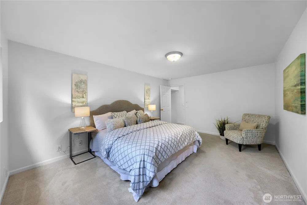13800 SE 21st Street Bellevue, WA 98005