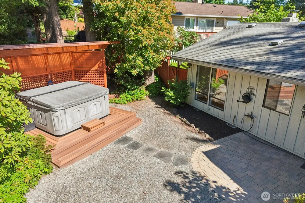 13800 SE 21st Street Bellevue, WA 98005