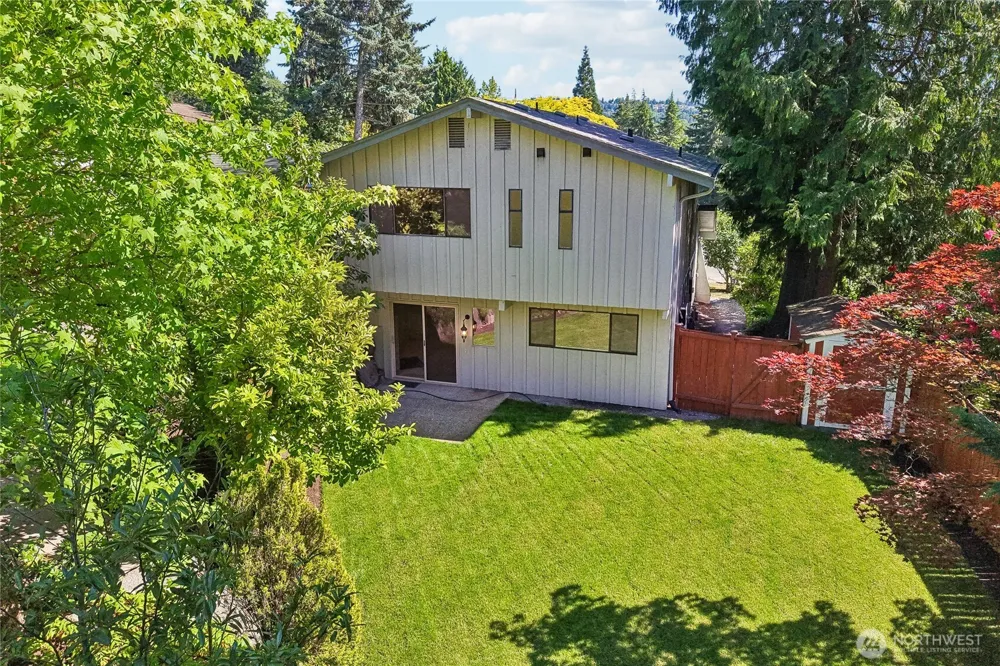 13800 SE 21st Street Bellevue, WA 98005