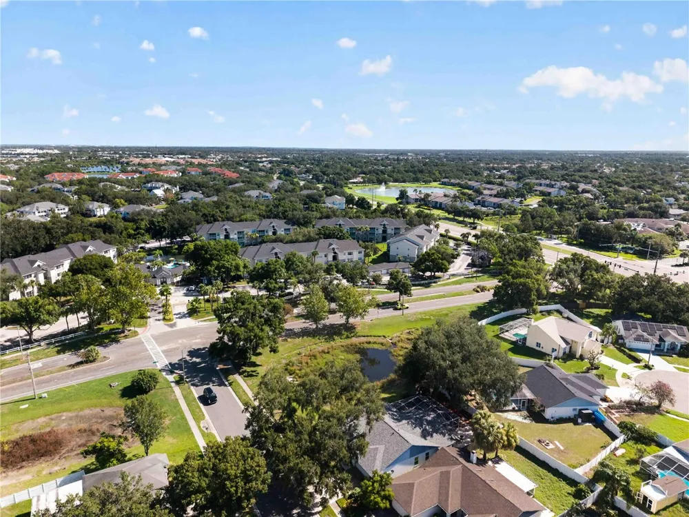 1703 LARABIE COURT Brandon, FL 33511