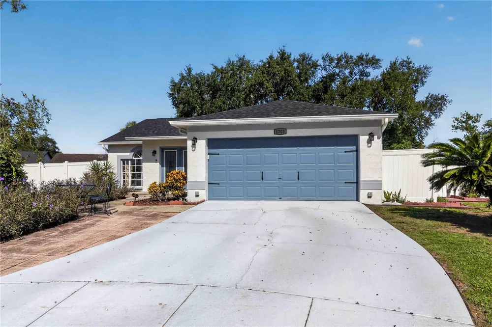 1703 LARABIE COURT Brandon, FL 33511