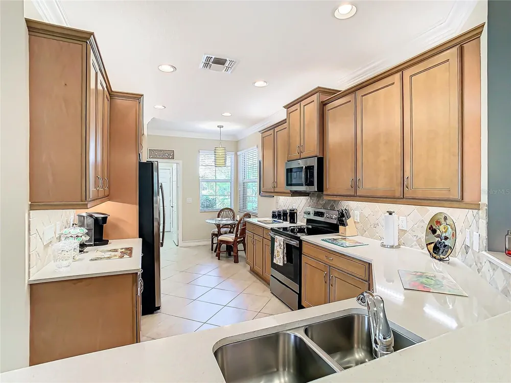 4935 MARBLE SPRINGS CIRCLE Wimauma, FL 33598