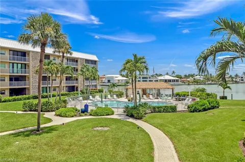 3000 Gulf Shore Boulevard #213