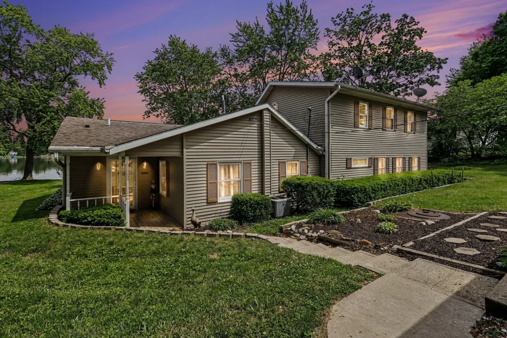 60641 Lennon Street Sturgis, MI 49091