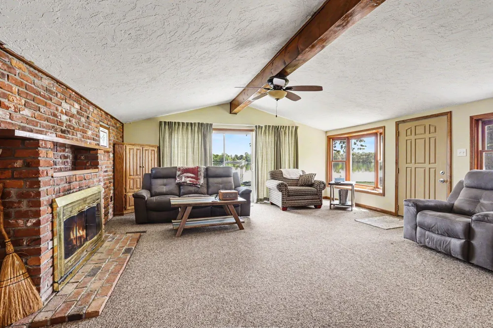 60641 Lennon Street Sturgis, MI 49091