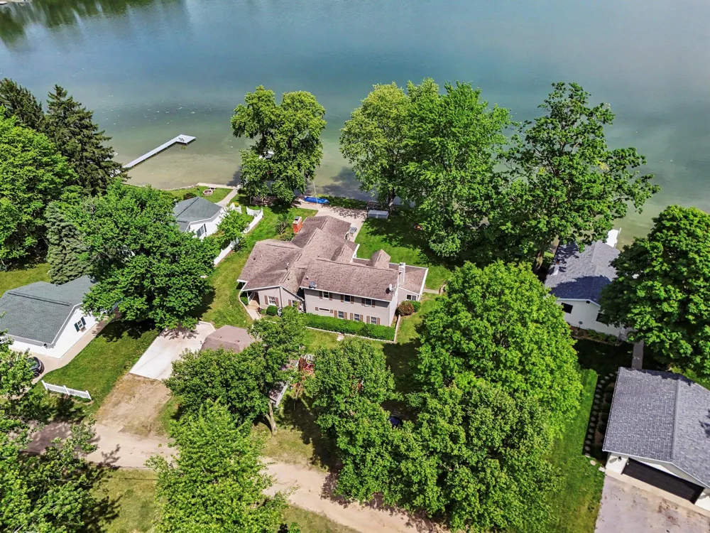 60641 Lennon Street Sturgis, MI 49091