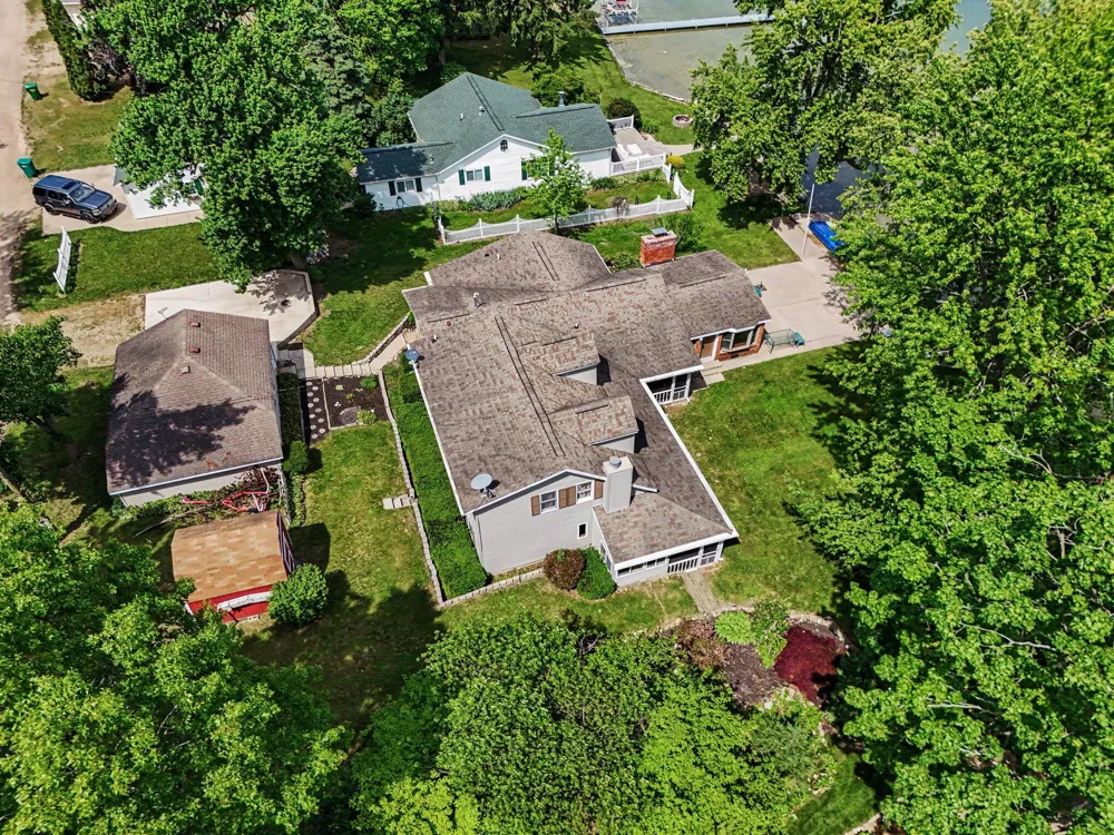 60641 Lennon Street Sturgis, MI 49091