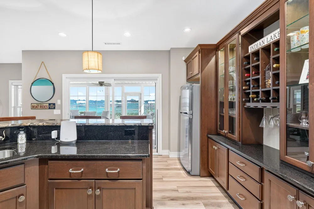 7705 S Indian Lake Drive Vicksburg, MI 49097