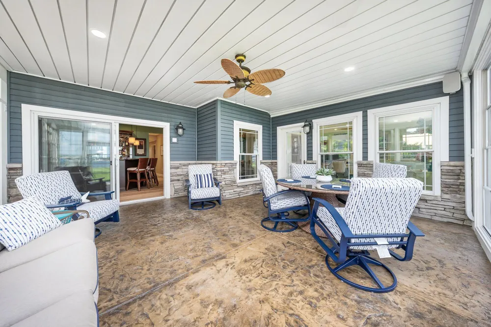 7705 S Indian Lake Drive Vicksburg, MI 49097