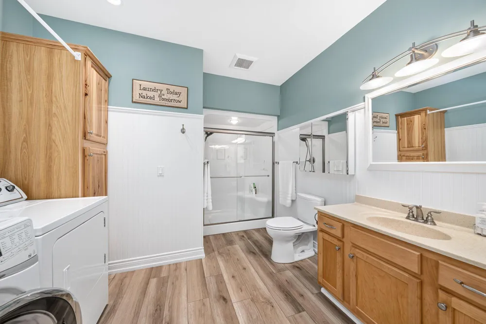 7705 S Indian Lake Drive Vicksburg, MI 49097