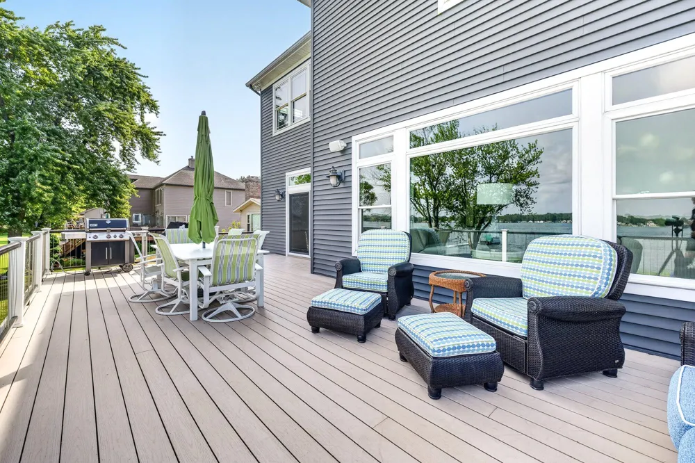7705 S Indian Lake Drive Vicksburg, MI 49097