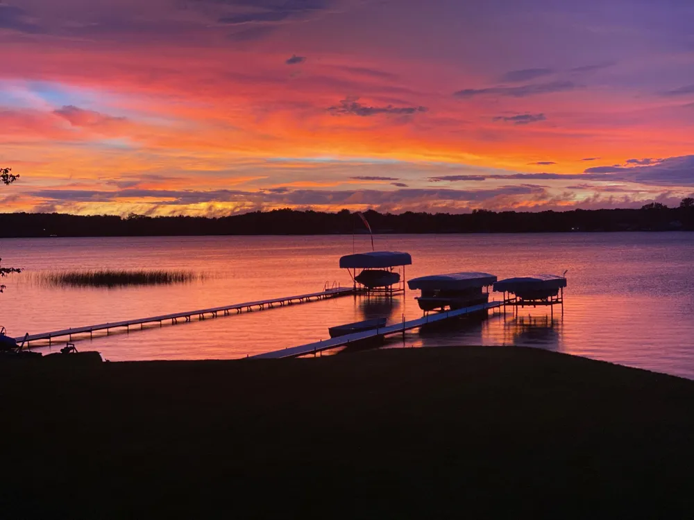 7705 S Indian Lake Drive Vicksburg, MI 49097