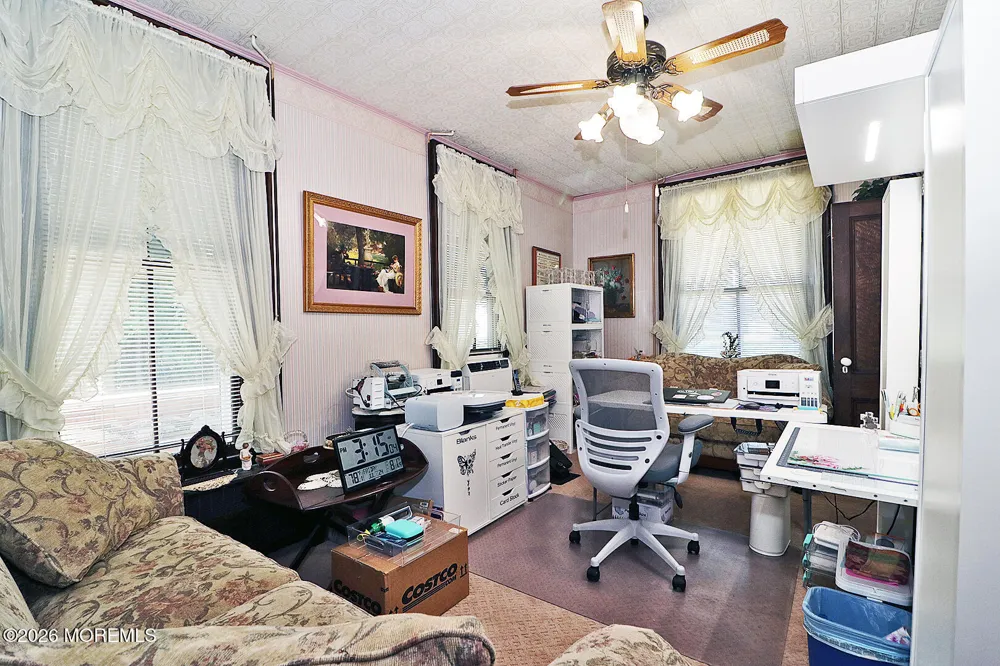 105 E Bay Avenue Manahawkin, NJ 08050