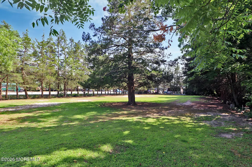 105 E Bay Avenue Manahawkin, NJ 08050