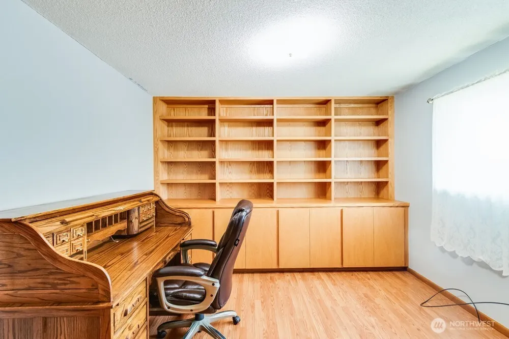 4012 W Deschutes Avenue Kennewick, WA 99336