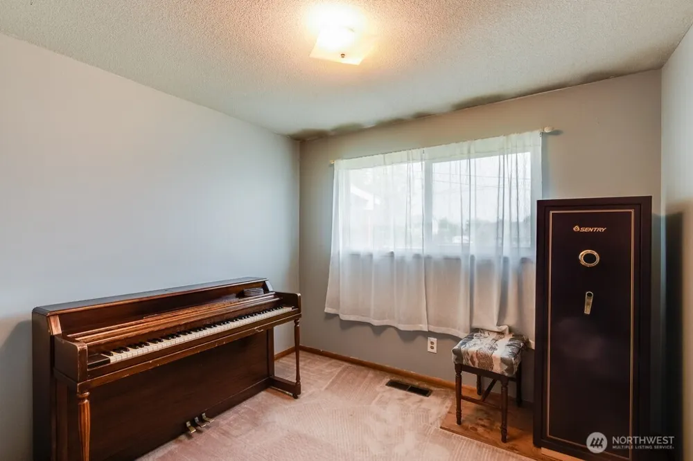 4012 W Deschutes Avenue Kennewick, WA 99336
