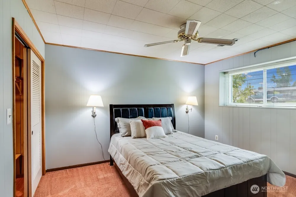 4012 W Deschutes Avenue Kennewick, WA 99336
