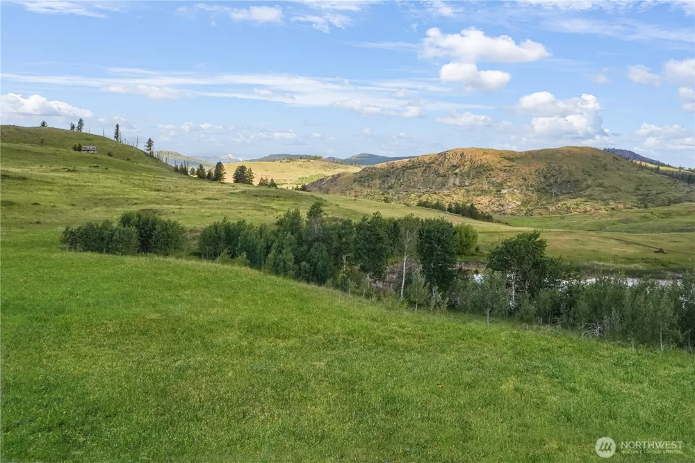 0 Hidden Hills Lane Tonasket, WA 98855