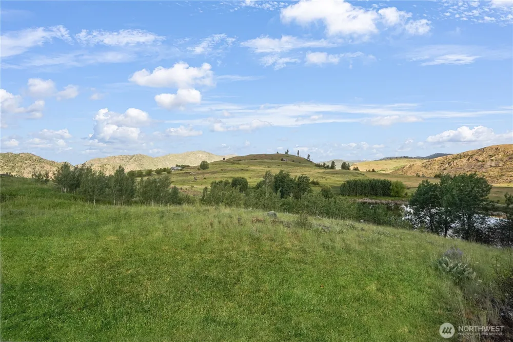 0 Hidden Hills Lane Tonasket, WA 98855