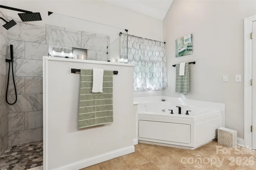 2678 Landing Pointe Drive Clover, SC 29710