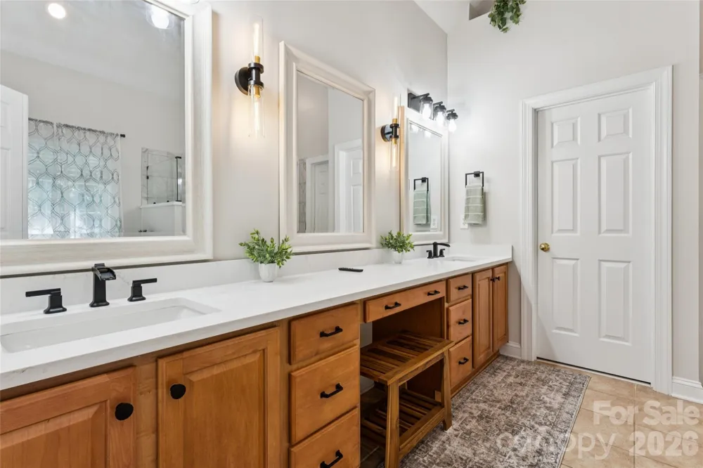 2678 Landing Pointe Drive Clover, SC 29710