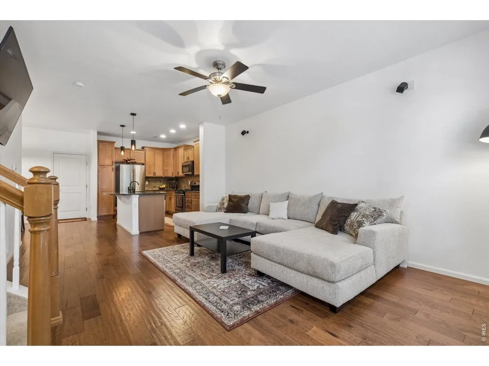 8906 E Nichols Place Centennial, CO 80112