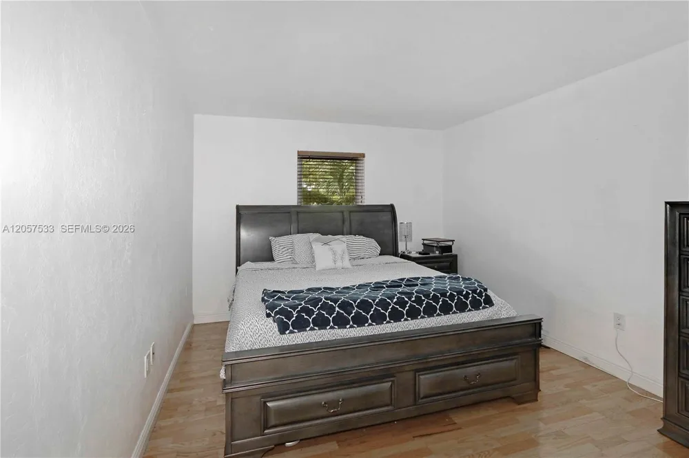 8617 SW 68th Ct #24 Pinecrest, FL 33156